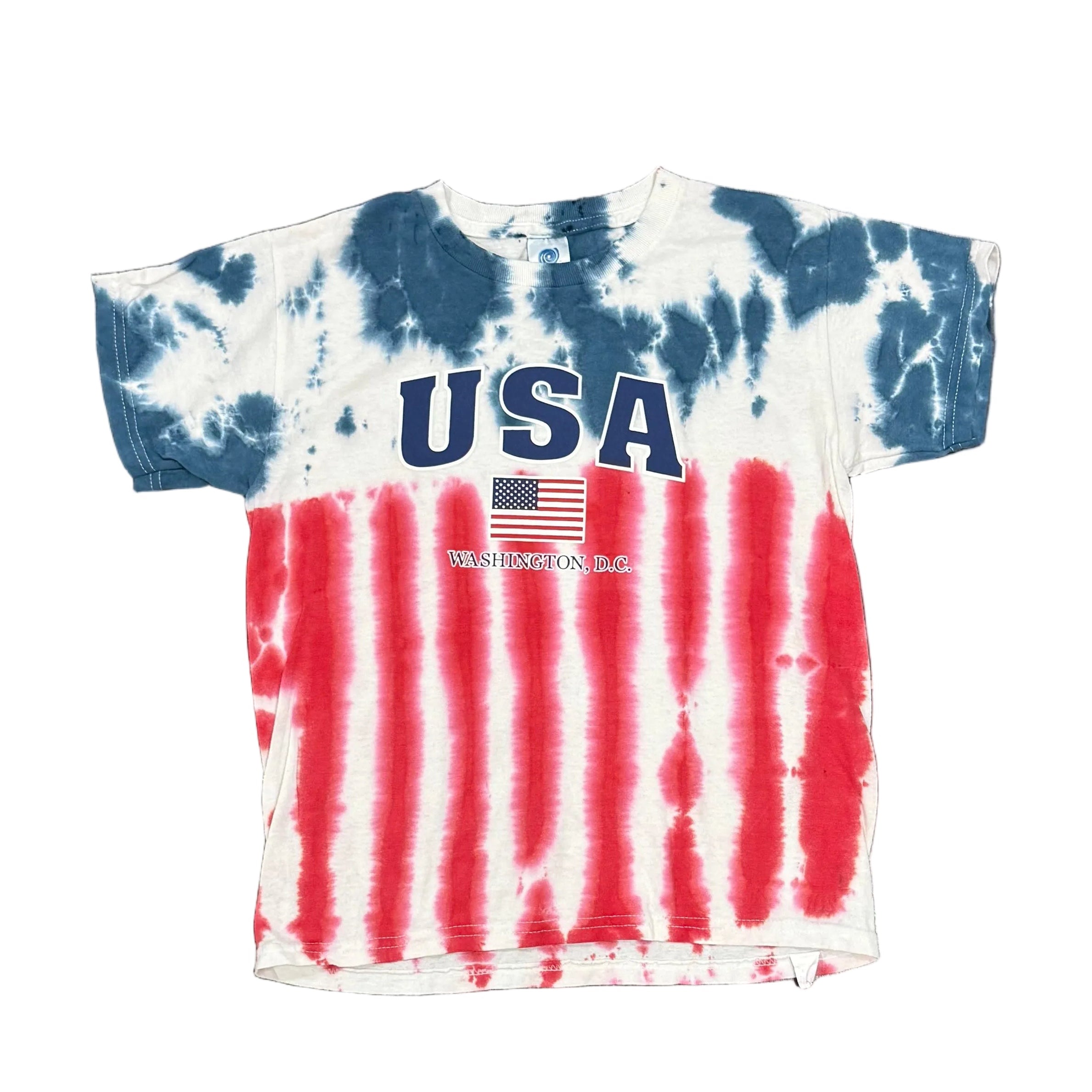 T-shirt with 'USA' design tie dye