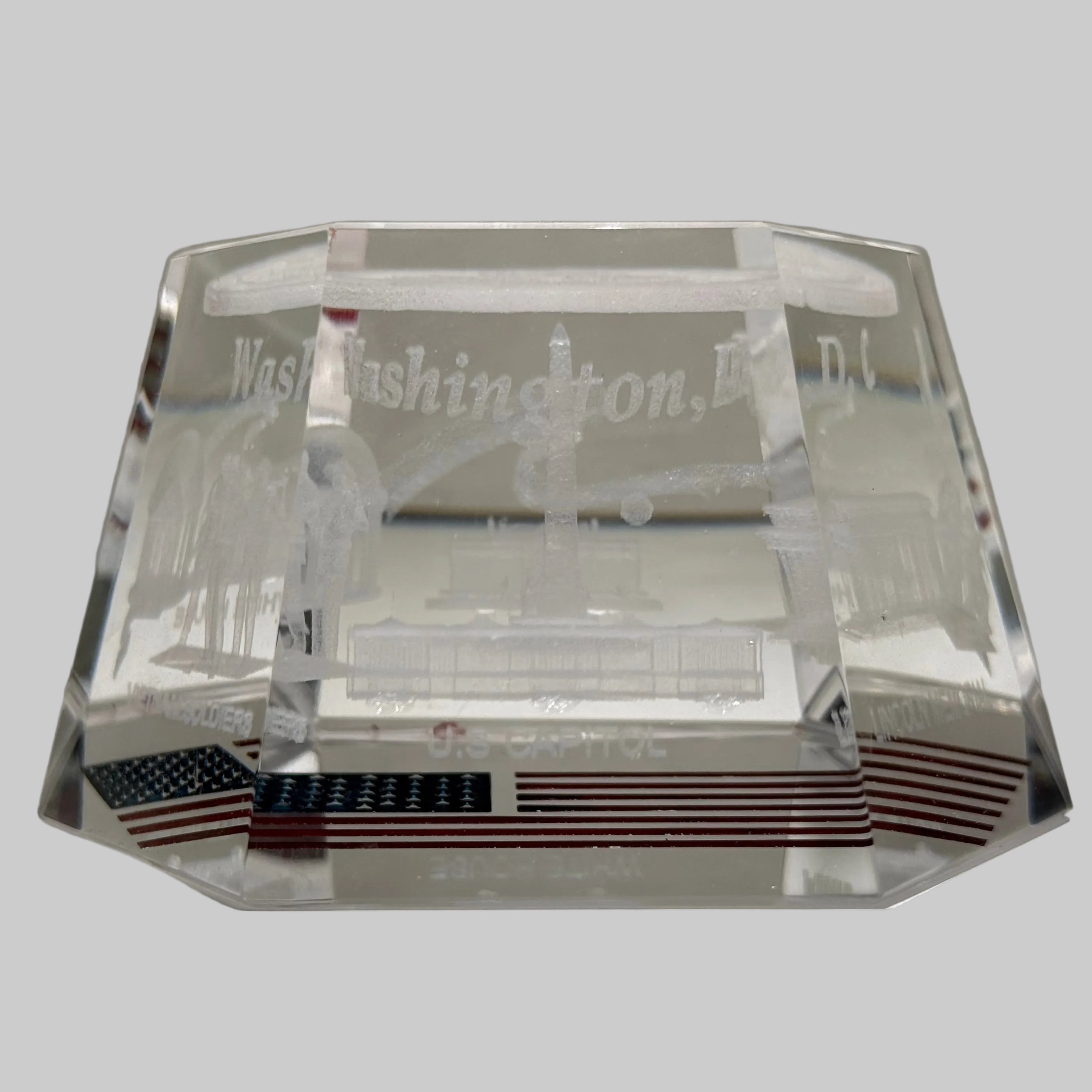 Hexagon USA DC Monuments Crystal